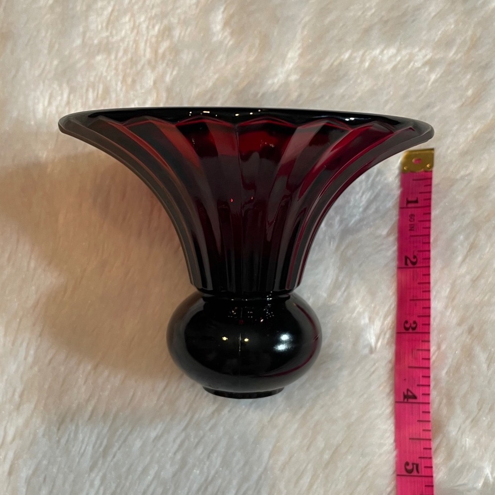 VTG Ruby Red Ribbed Glass Trumpet Vase Flared Rim Bulbous Base 1930s Art Deco - Picture 5 of 5